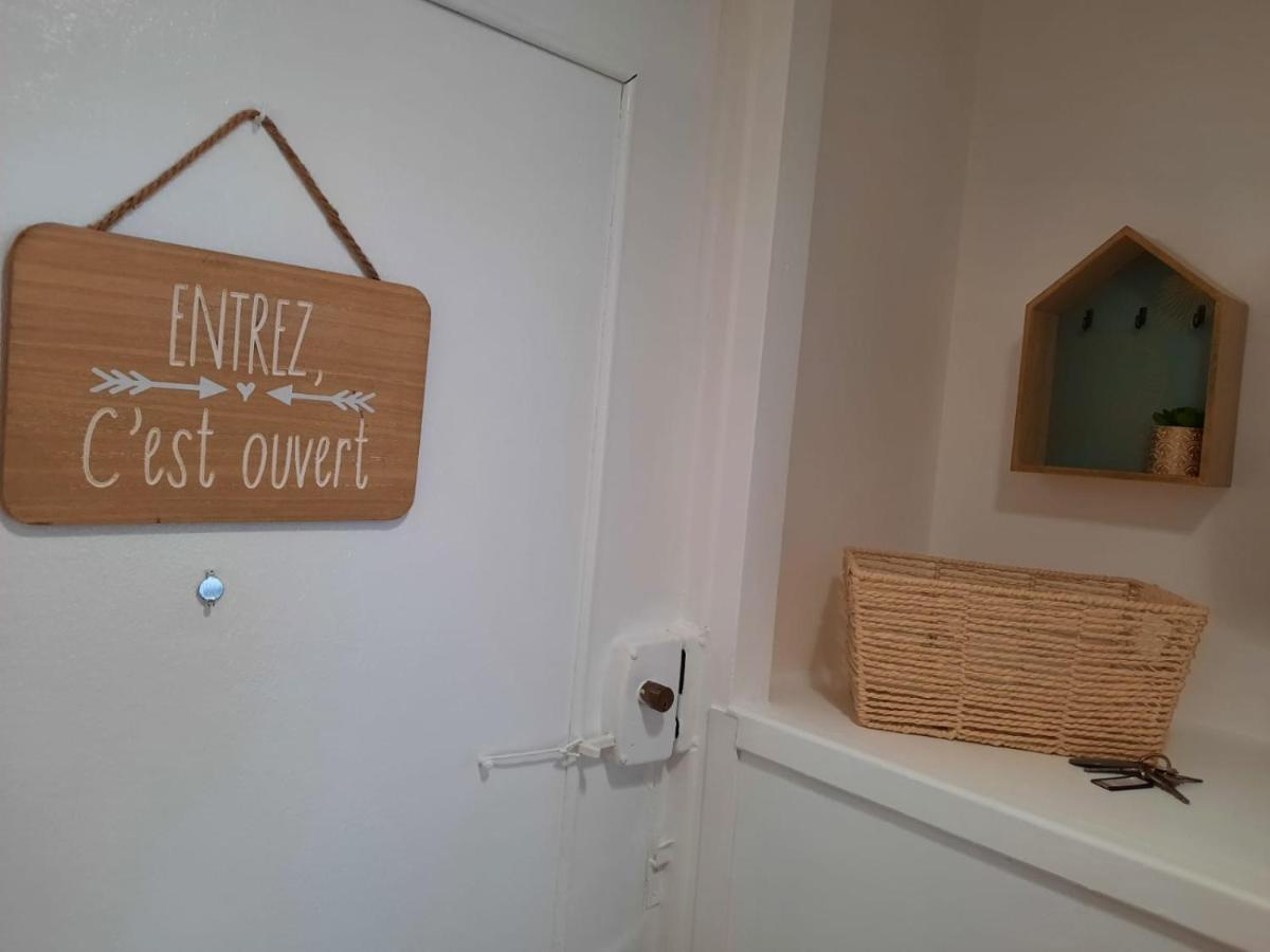 Le levant - avec loggia - à 20m de la plage Courseulles-sur-Mer Esterno foto